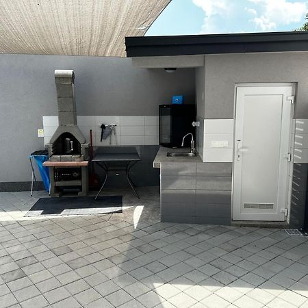 Apartmani Jedro Шіло Екстер'єр фото