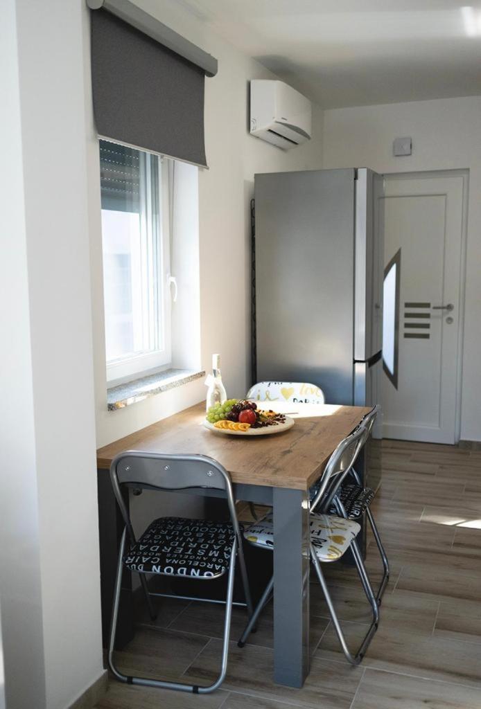Apartmani Jedro Шіло Екстер'єр фото