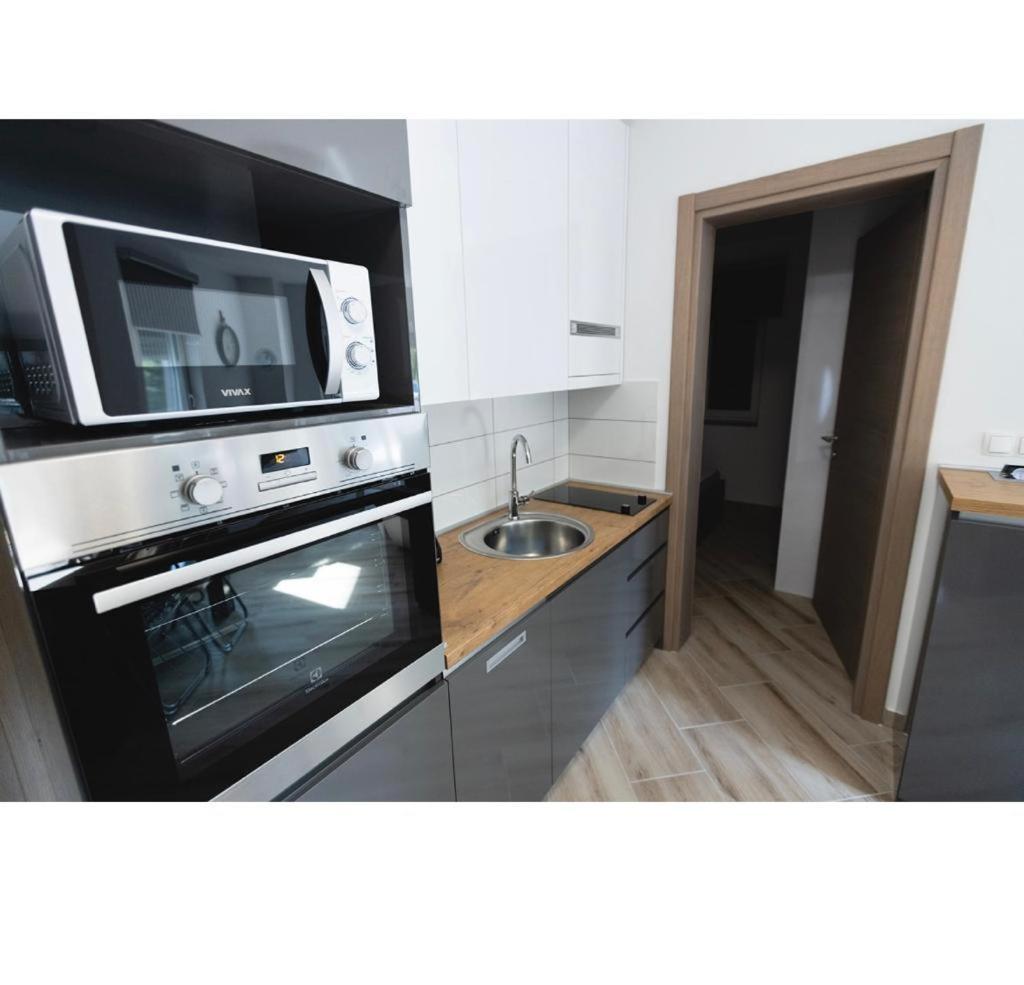 Apartmani Jedro Шіло Екстер'єр фото